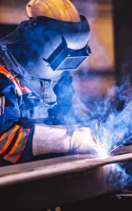 Lavorazione con taglio laser per carpenteria